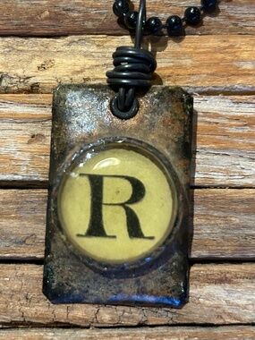 Chunky bezel letter R necklace